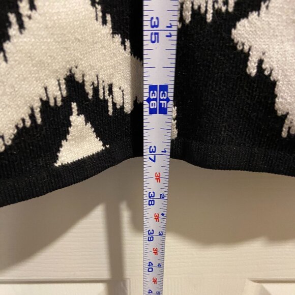 EUC  Chico's Black & White Tunic jacket  Chico's 2 / L / 12/14 - Picture 5 of 7